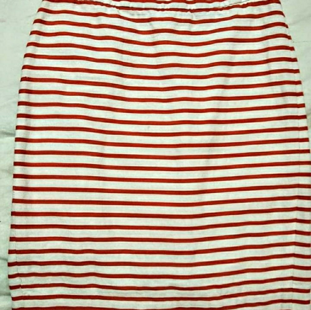 J. Crew Size 0 red and cream pencil skirt